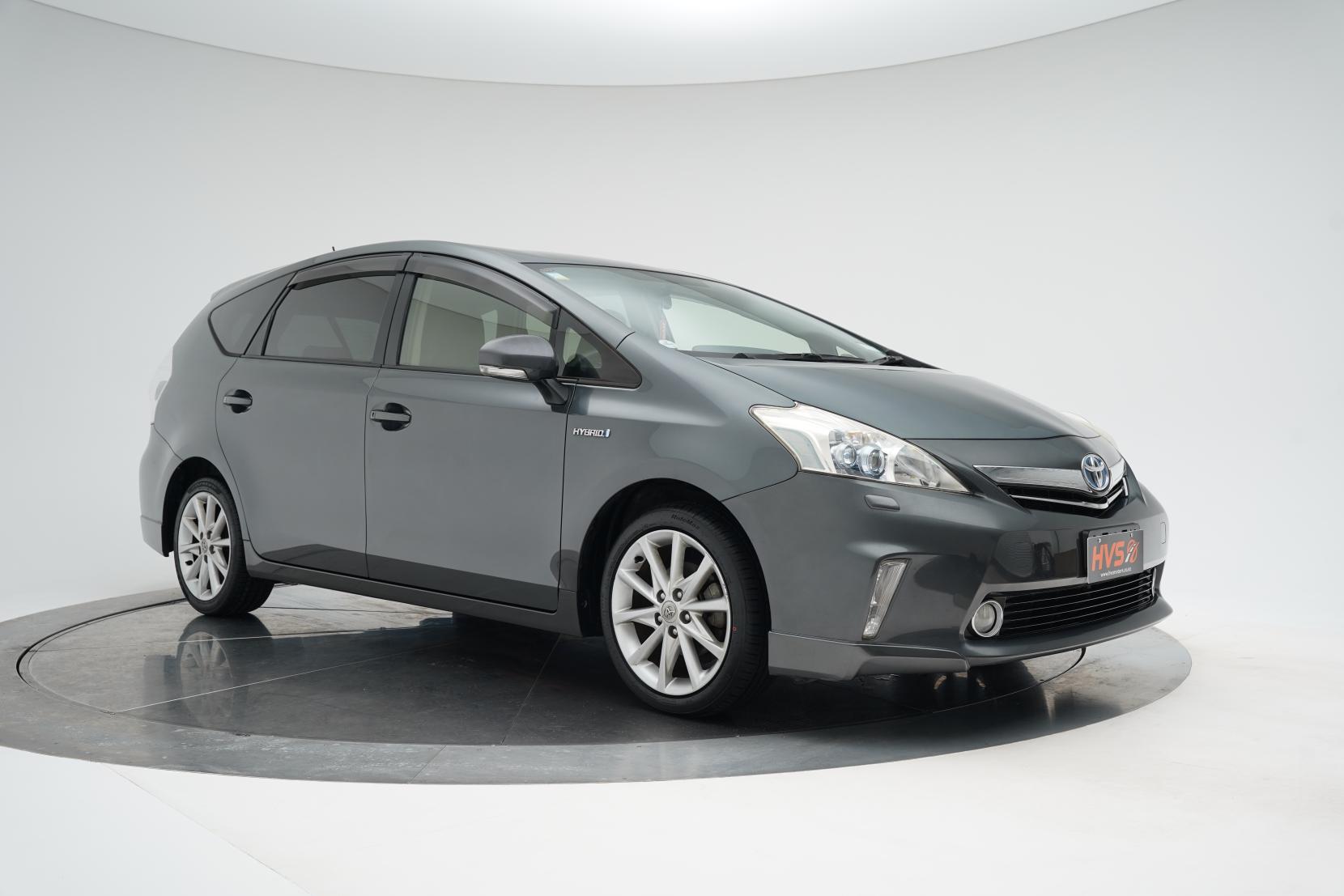 Toyota Prius 1.8 ALPHA S TOURING