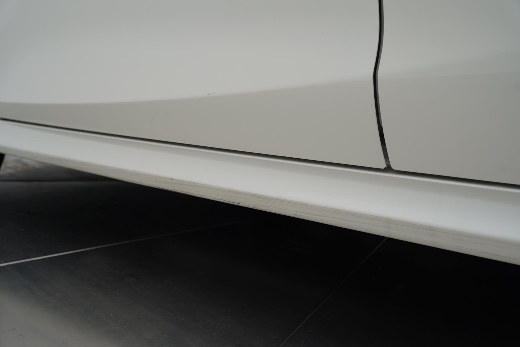 Toyota Yaris Hybrid X