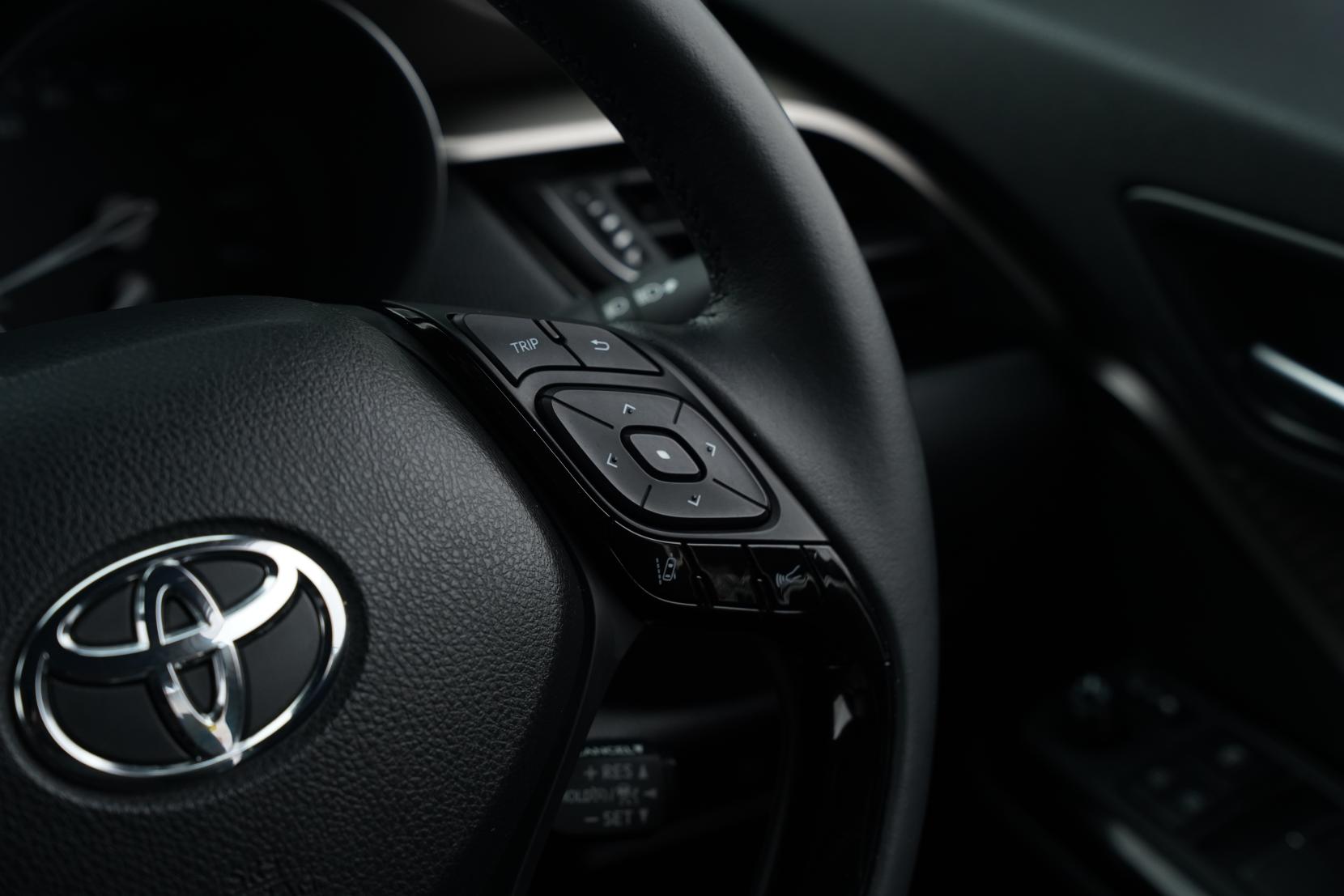 Toyota C-HR 1.8 G Hybrid Facelift