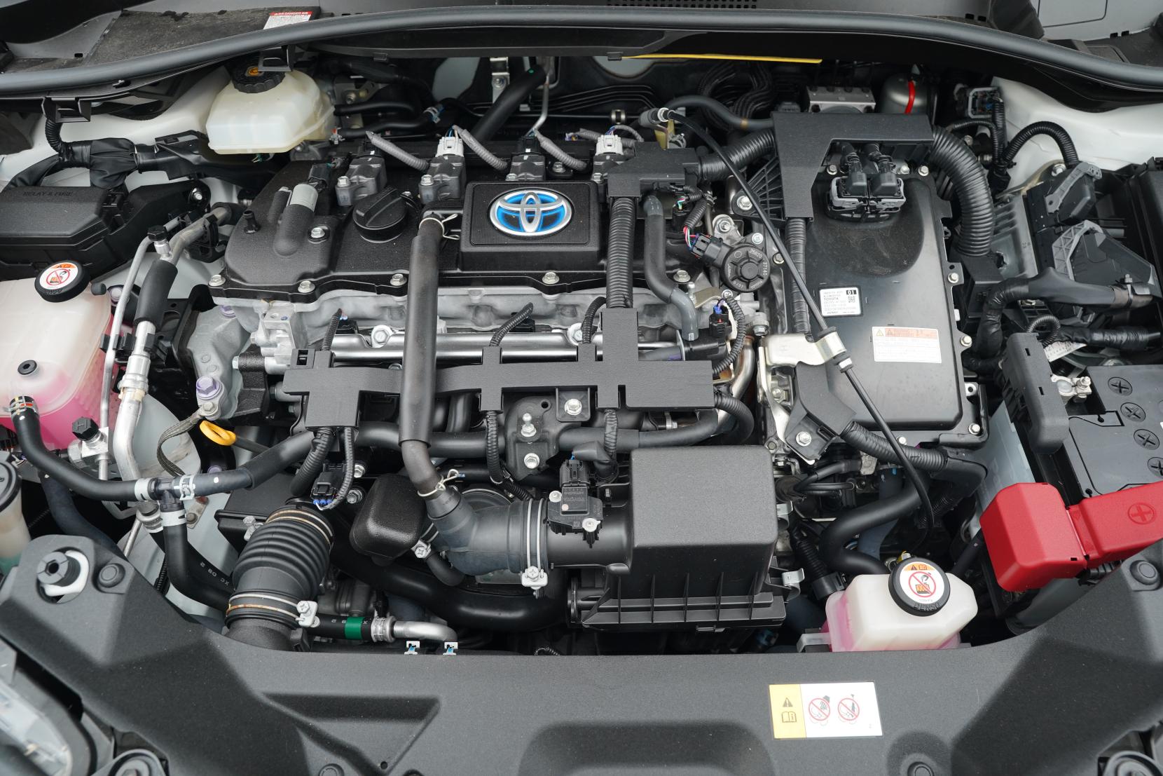 Toyota C-HR 1.8 G Hybrid Facelift