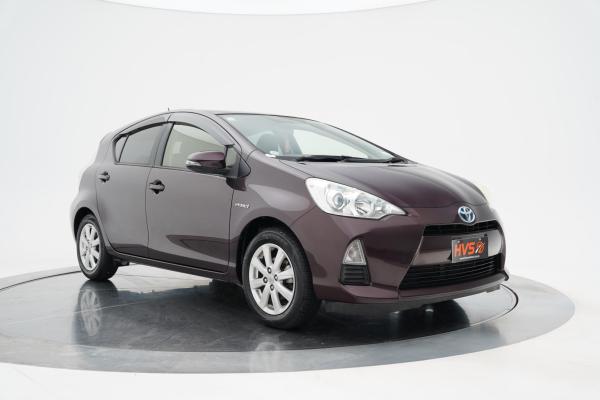 Toyota Aqua 1.5 G BLACK SOFT LEATHER SELECTION