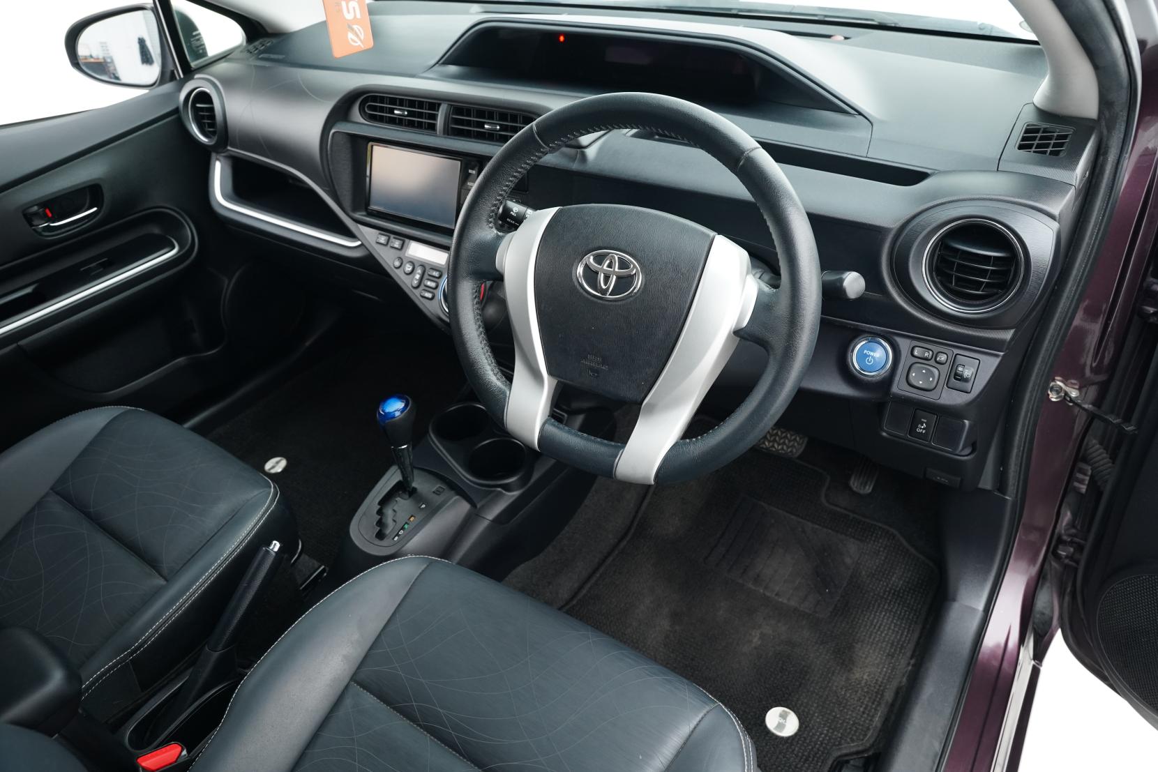 Toyota Aqua 1.5 G BLACK SOFT LEATHER SELECTION