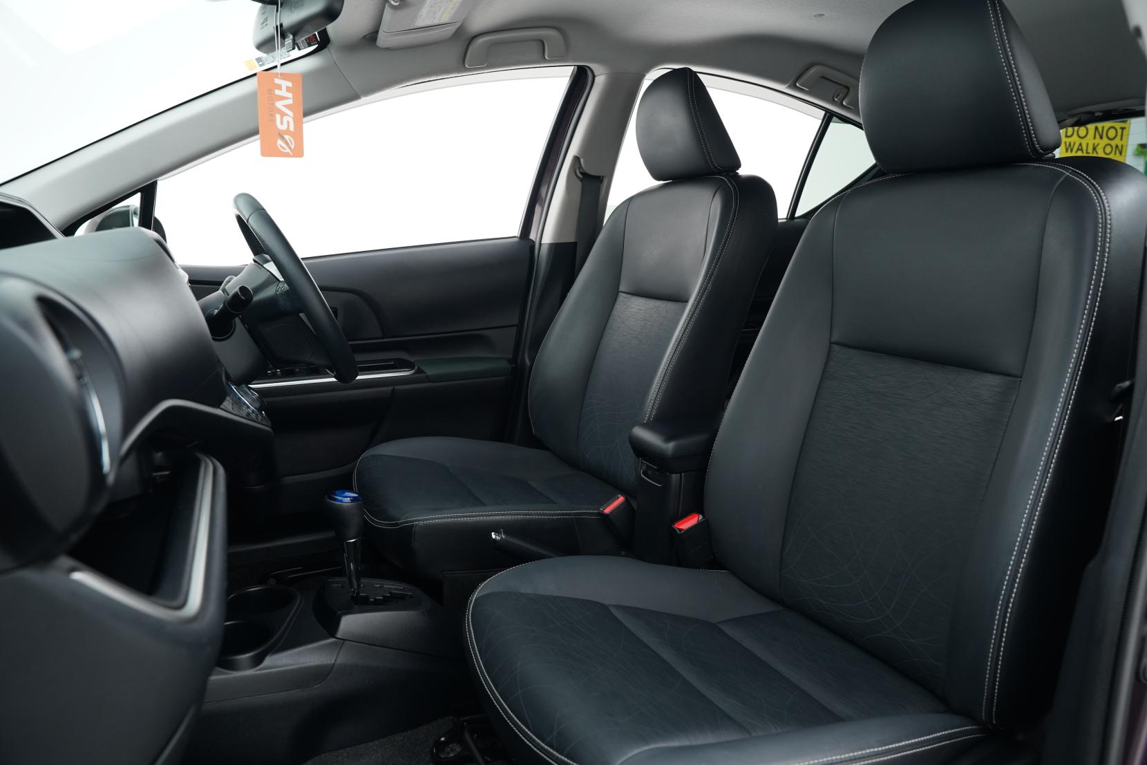 Toyota Aqua 1.5 G BLACK SOFT LEATHER SELECTION