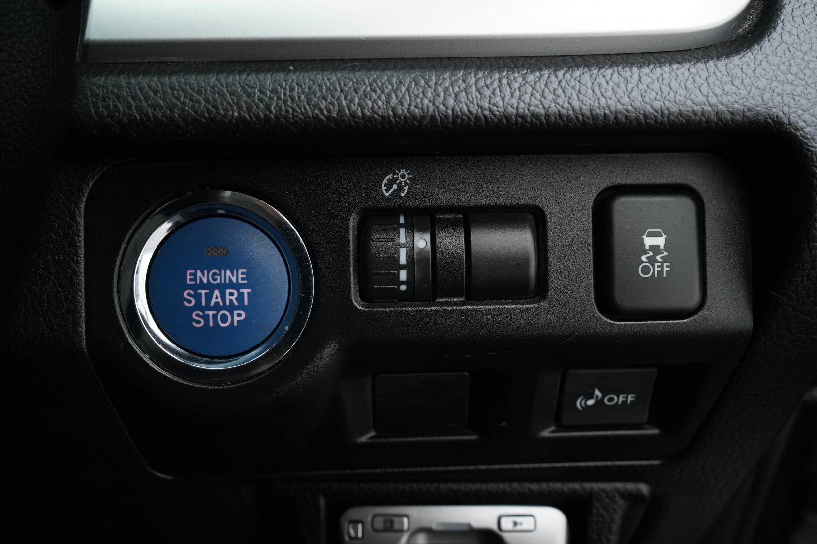 Subaru XV 2.0 Hybrid 2.0l-L 4WD EyeSight