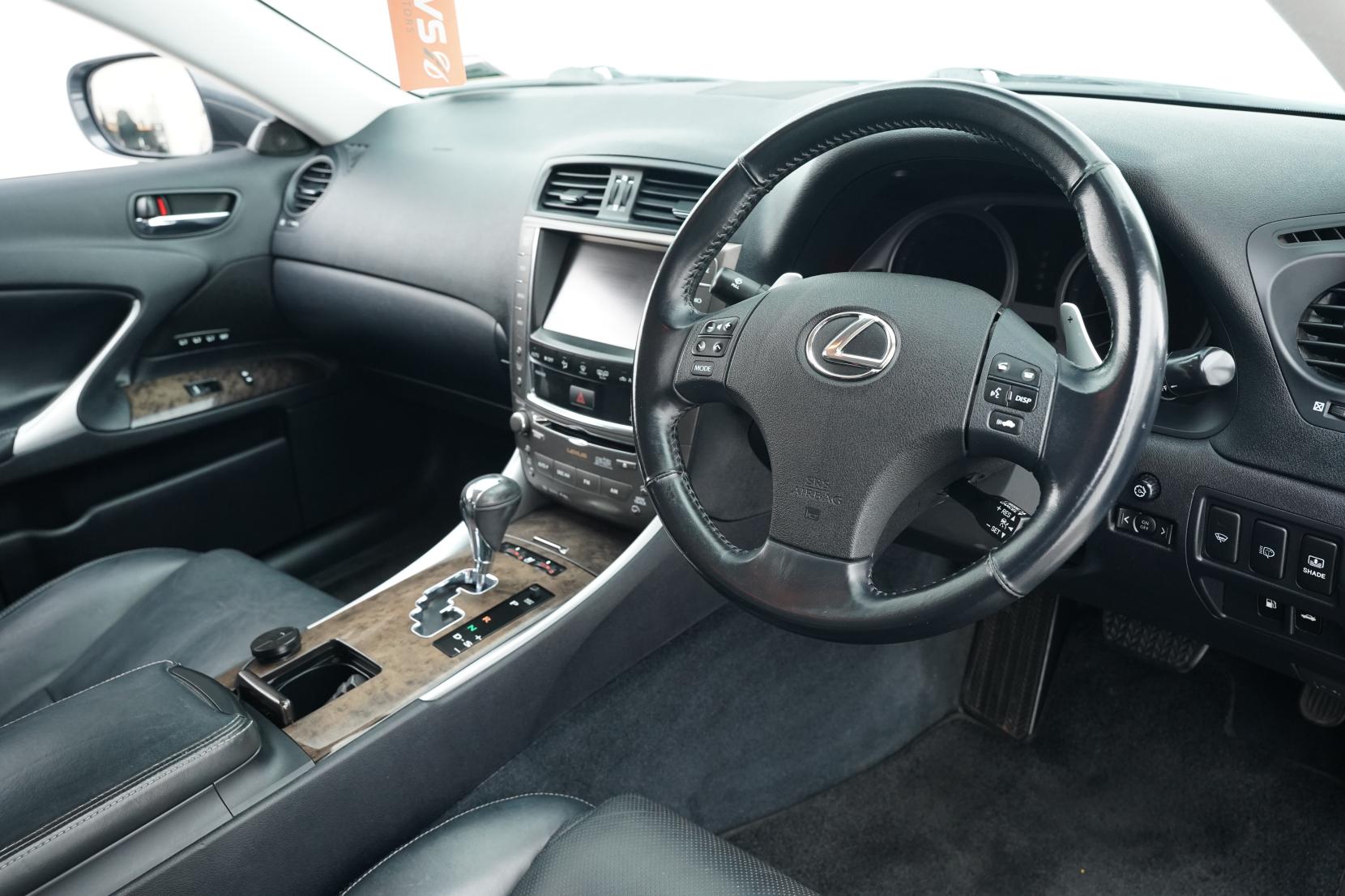 Lexus IS 2.5 LA21 USE20L