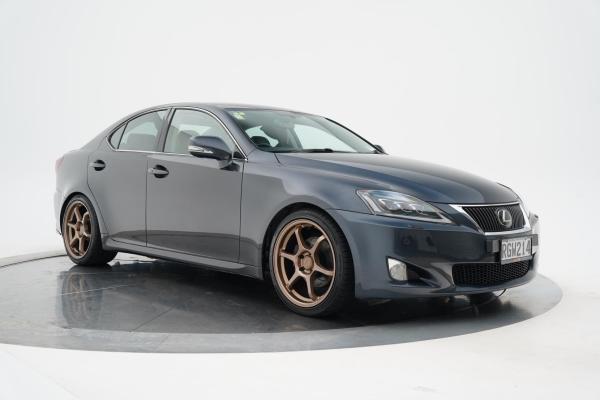 Lexus IS 2.5 LA21 USE20L