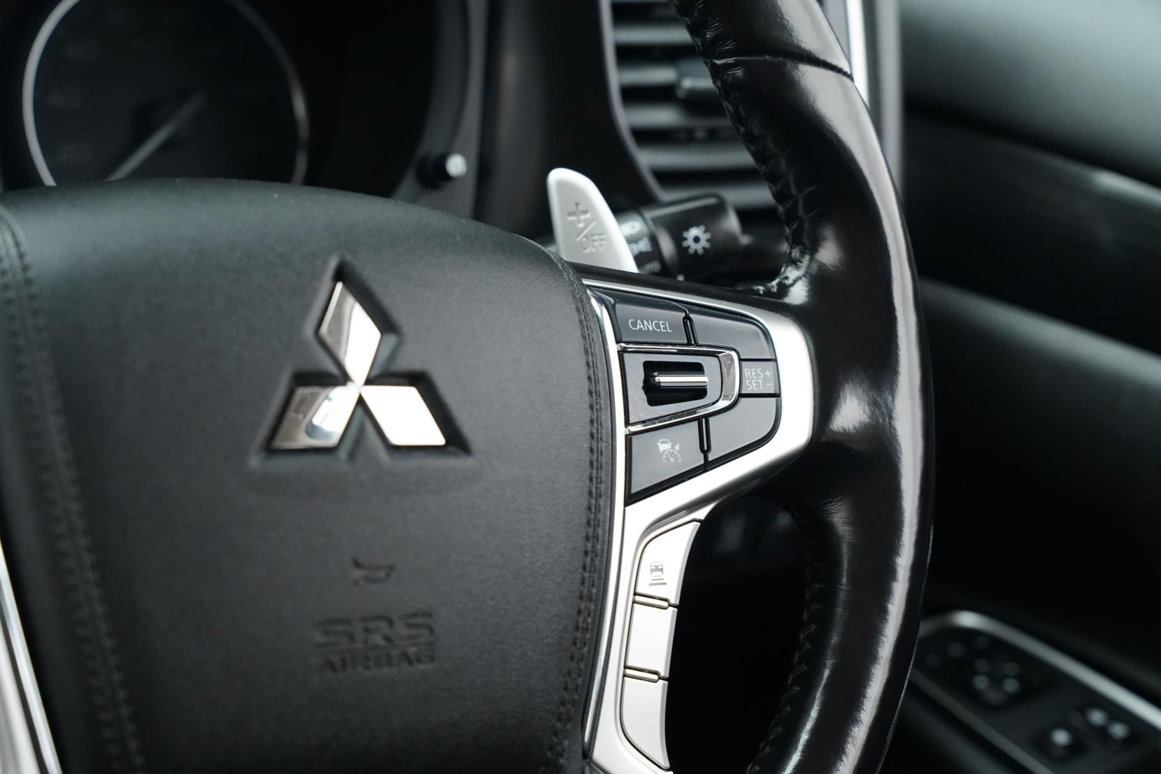 Mitsubishi Outlander 2.0 PHEV 4WD G SAFETY PACKAGE