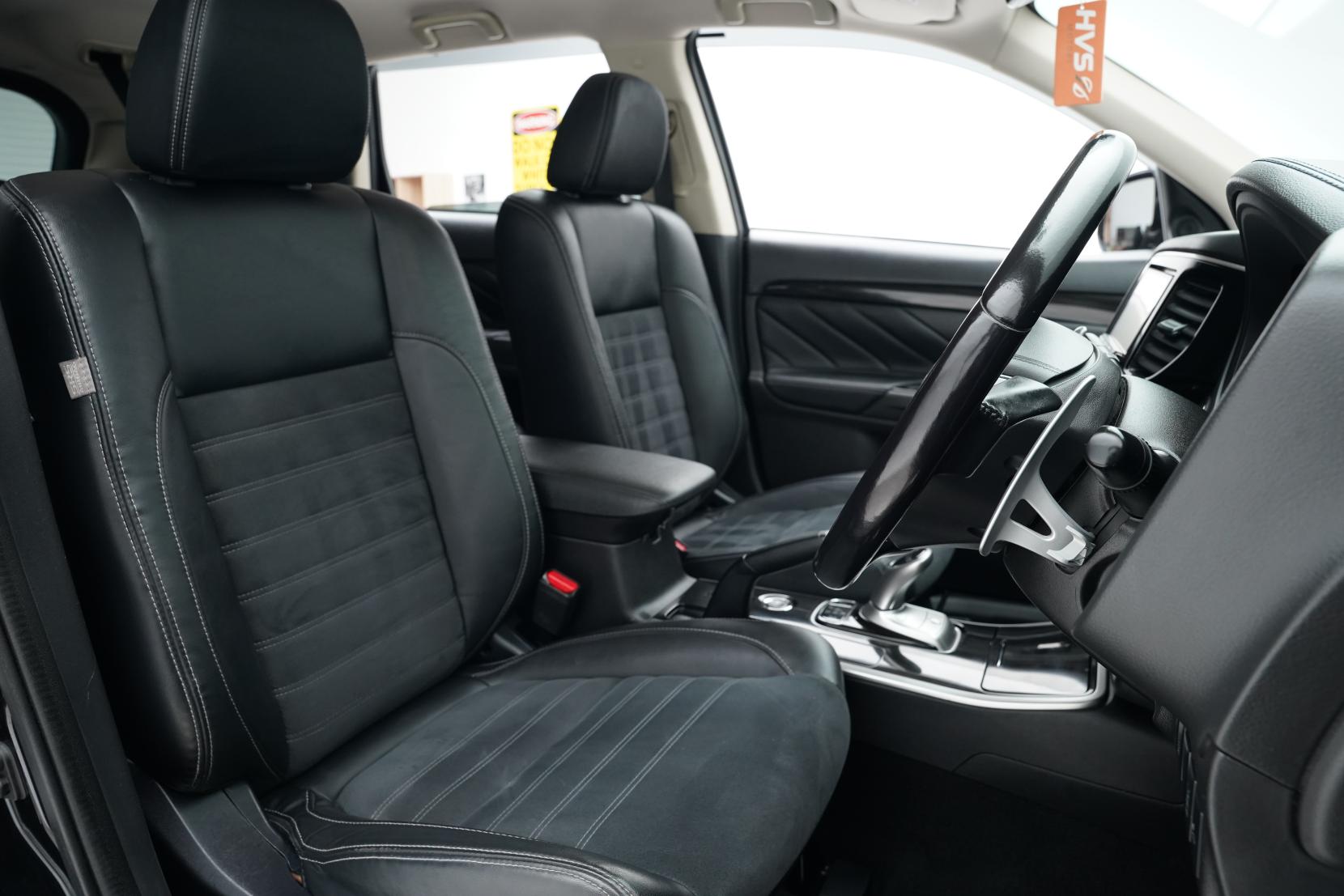 Mitsubishi Outlander 2.0 PHEV 4WD G SAFETY PACKAGE