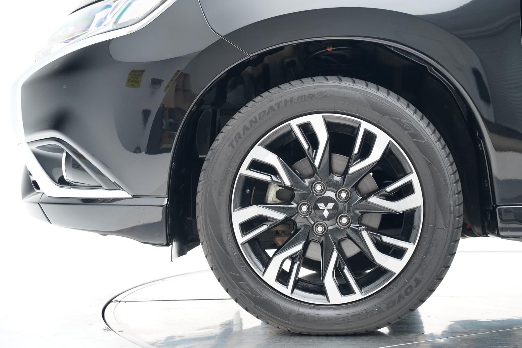 Mitsubishi Outlander 2.0 PHEV 4WD G SAFETY PACKAGE