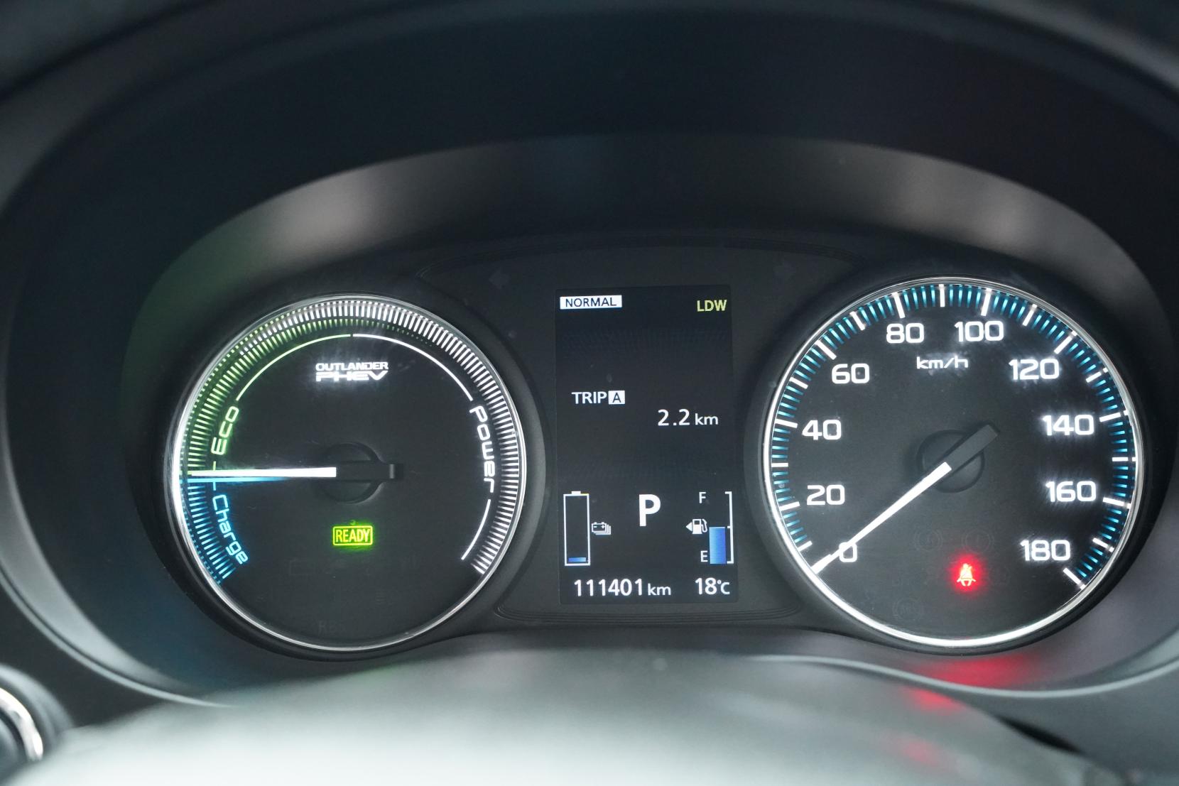 Mitsubishi Outlander 2.0 PHEV 4WD G SAFETY PACKAGE