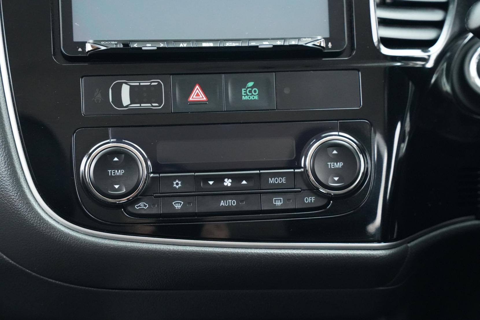 Mitsubishi Outlander 2.0 PHEV 4WD G SAFETY PACKAGE