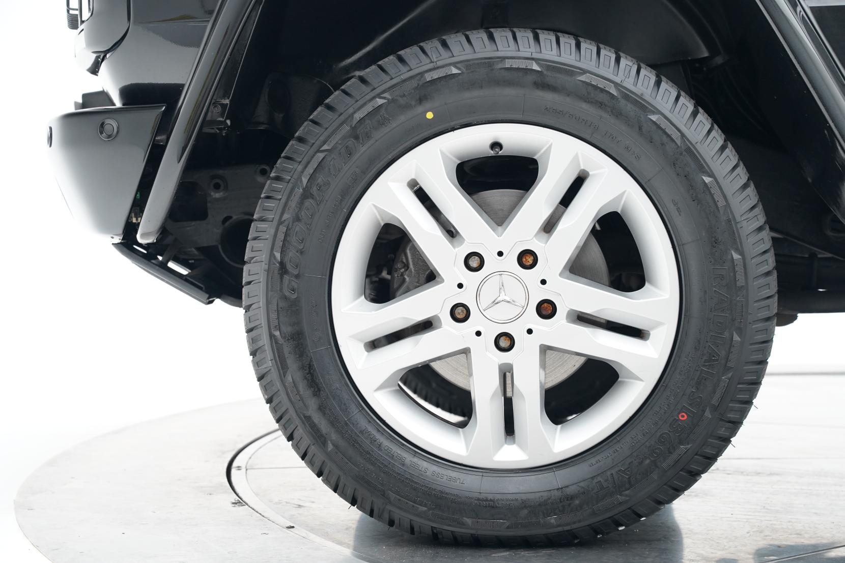 Mercedes-Benz G 350 3.0 G Wagon 4WD Bluetec