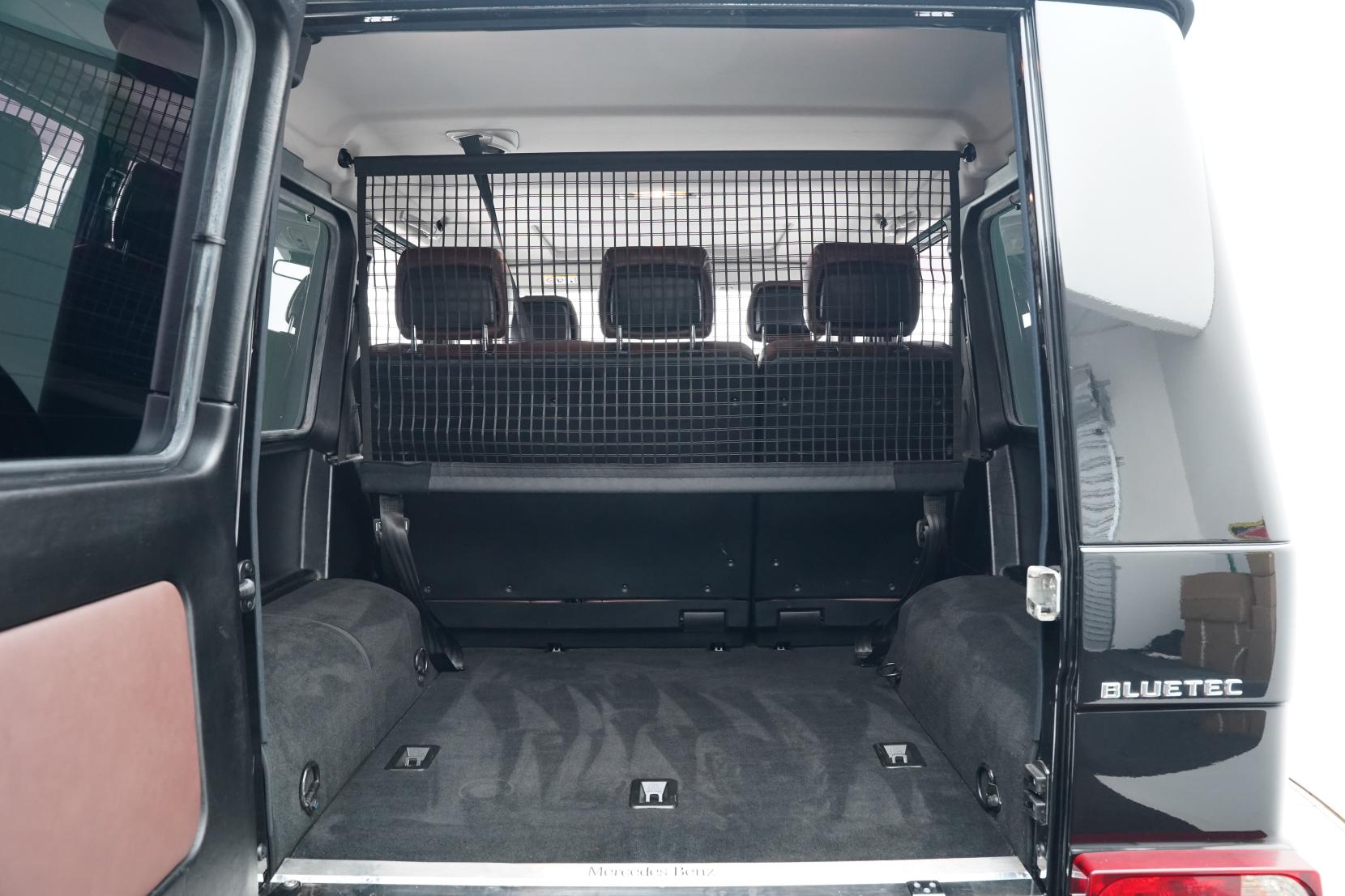 Mercedes-Benz G 350 3.0 G Wagon 4WD Bluetec