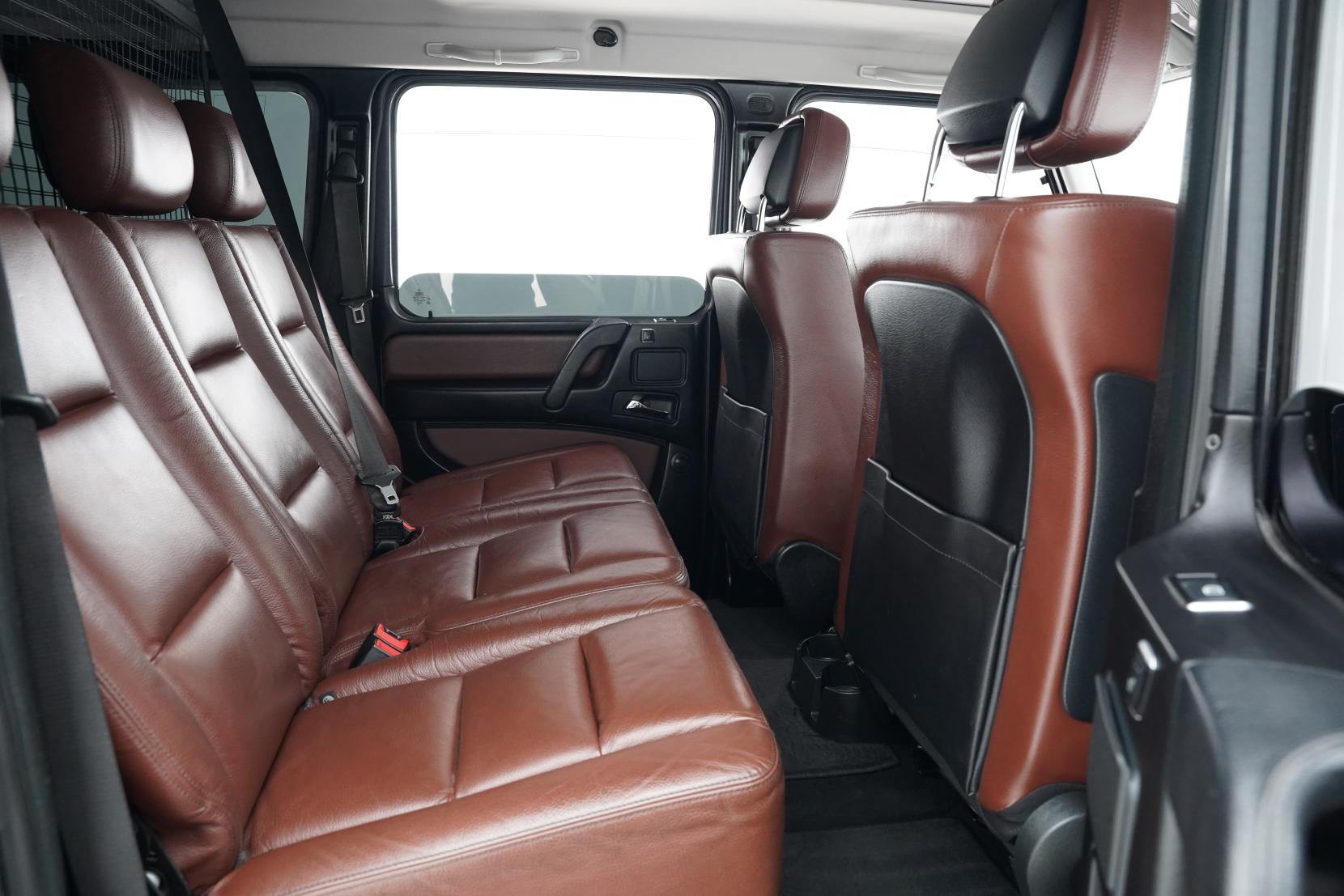 Mercedes-Benz G 350 3.0 G Wagon 4WD Bluetec