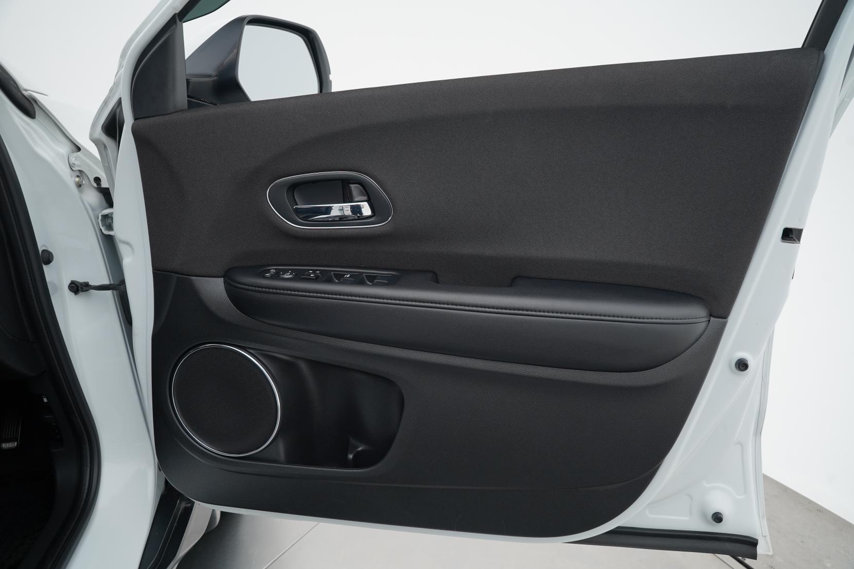 Honda Vezel 1.5 HYBRID HYBRID X HONDA-SENSING