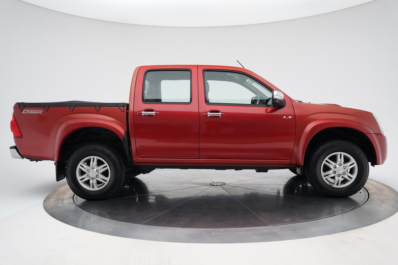 Isuzu D-Max 3.0 LS AUTO 4WD