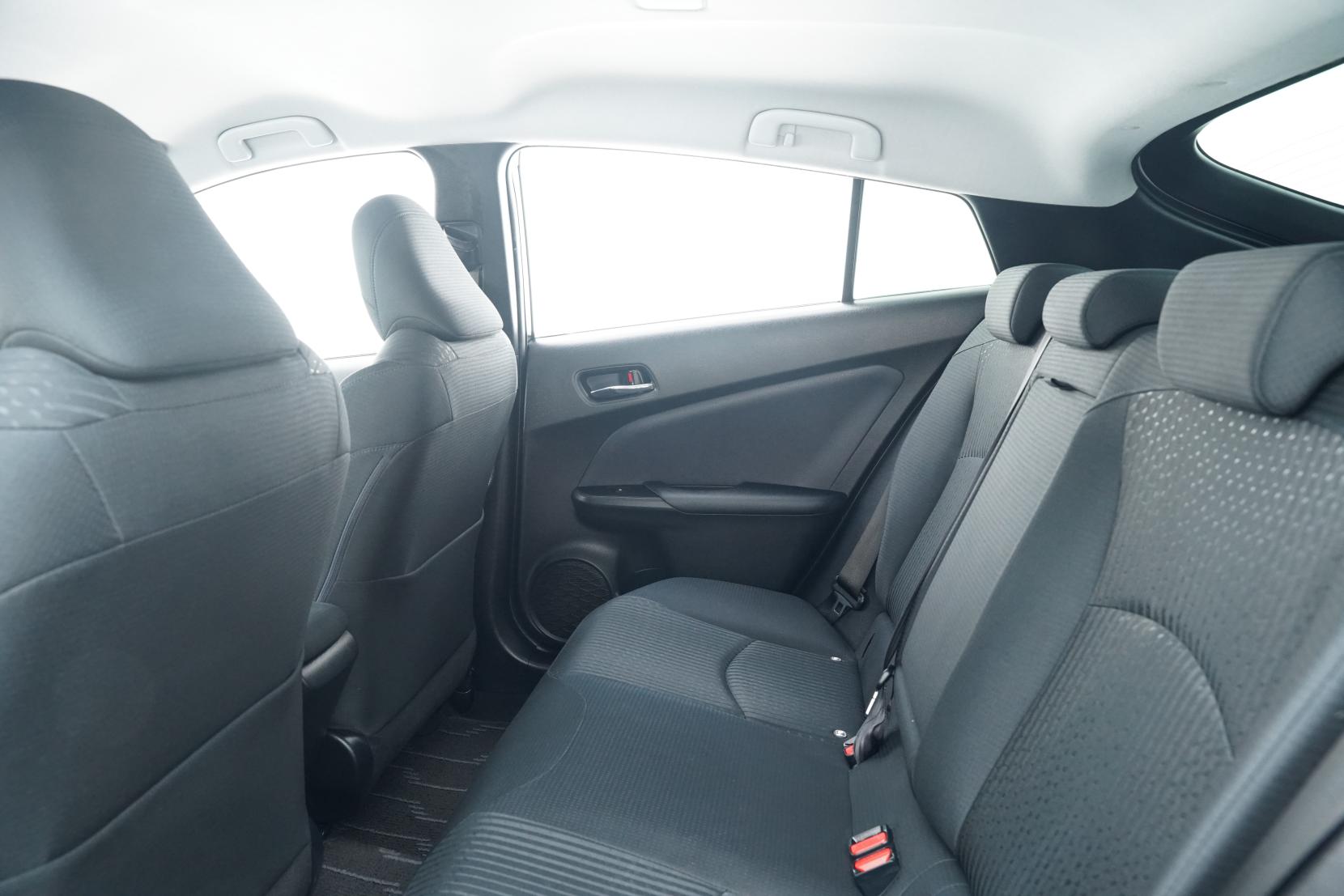 Toyota Prius 1.8 Hybrid S