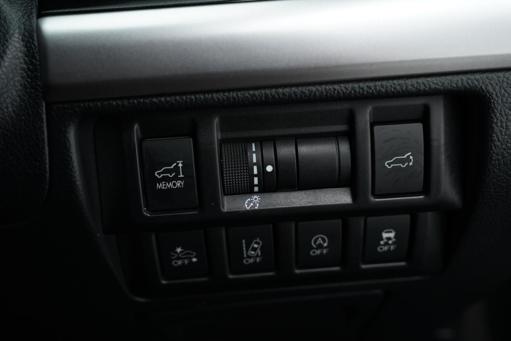 Subaru Outback 2.5 Limited Eyesight AWD