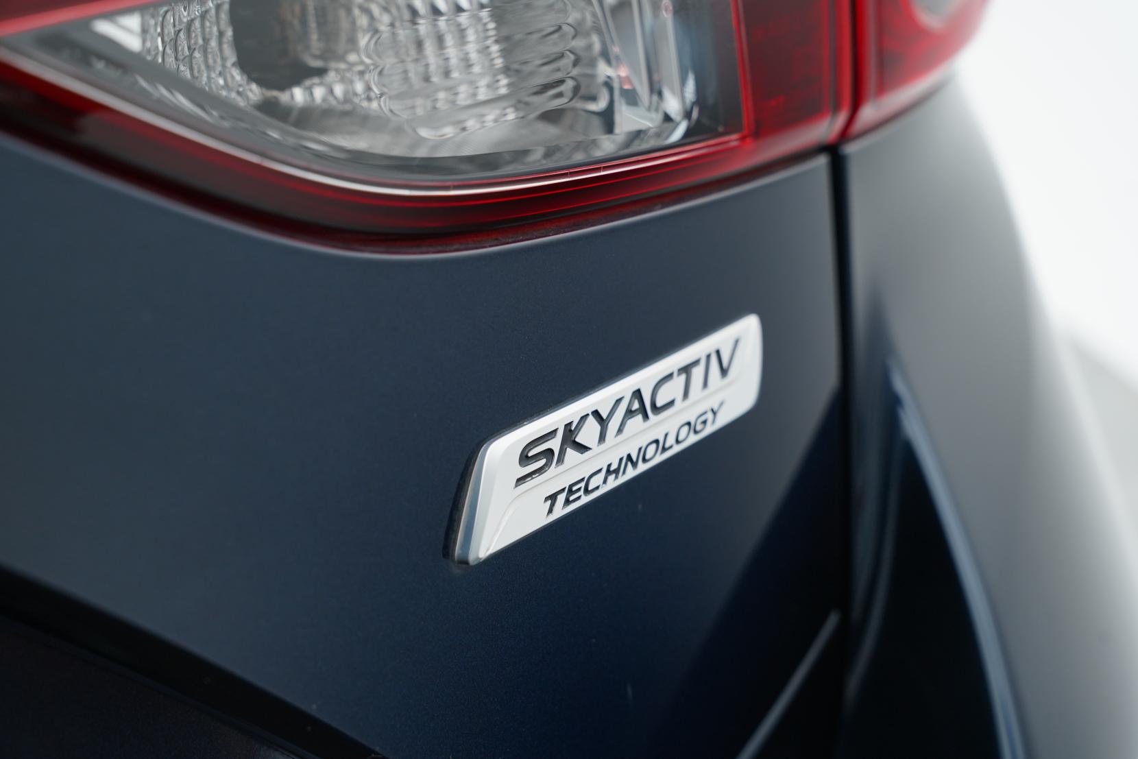 Mazda Axela SPORT 20S TOURING
