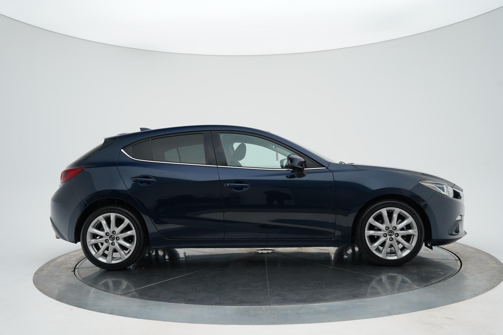 Mazda Axela SPORT 20S TOURING
