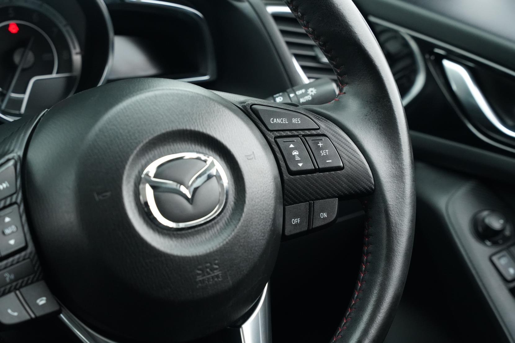 Mazda Axela SPORT 20S TOURING