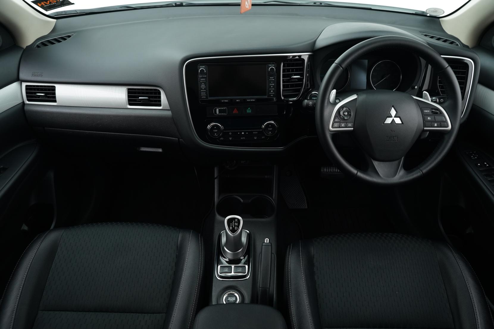 Mitsubishi Outlander 2.4 PHEV 4WD G
