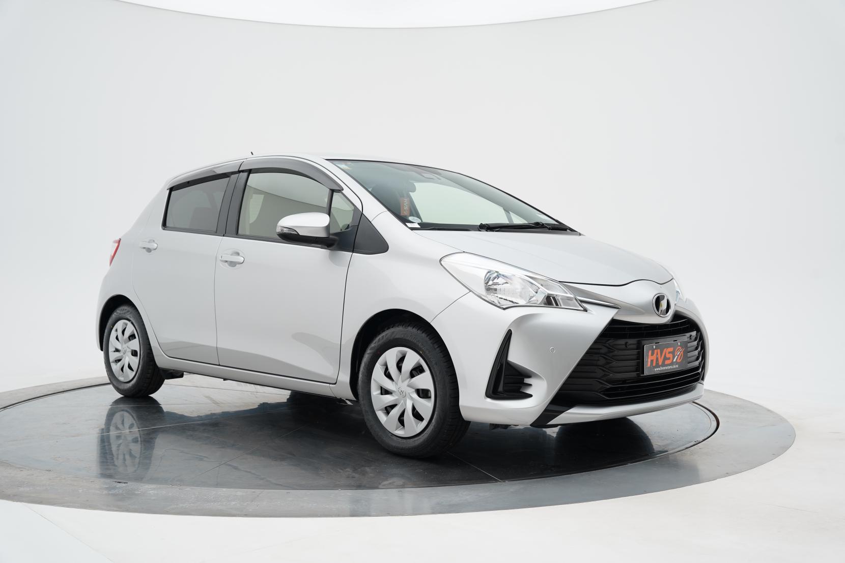 Toyota Vitz 1.3 F