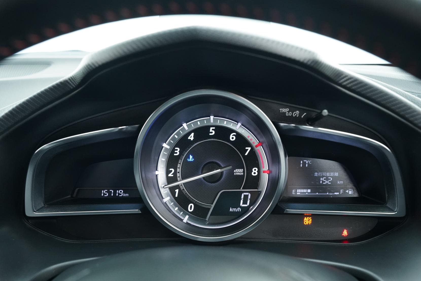 Mazda Axela 2.0 SPORT 20S TOURING