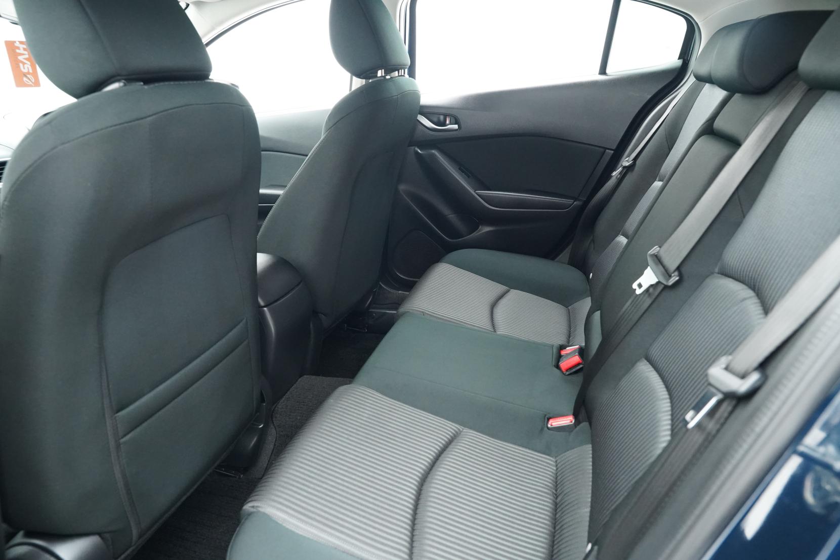 Mazda Axela 2.0 SPORT 20S TOURING