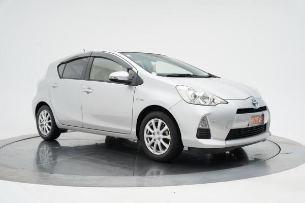 Toyota Aqua 1.5 G PUSH START