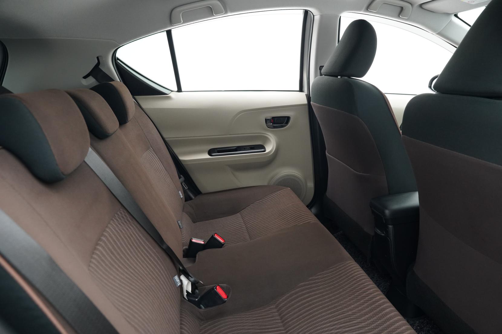 Toyota Aqua 1.5 G PUSH START