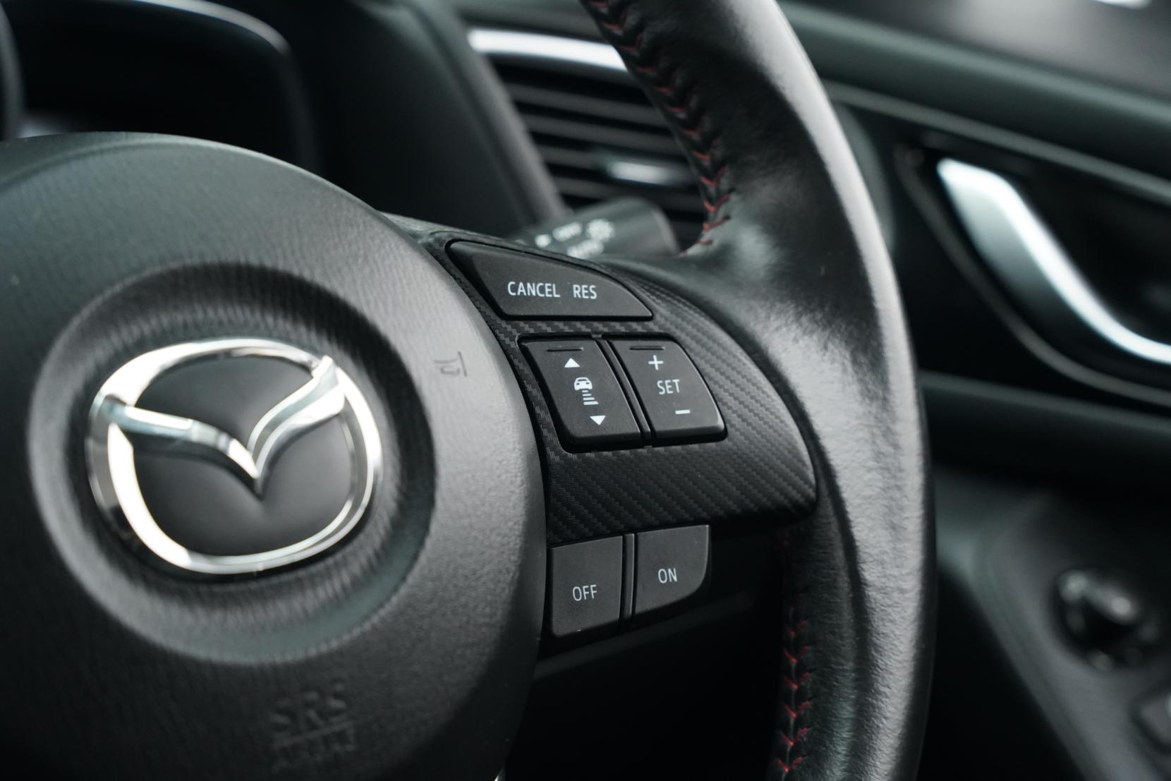 Mazda Axela SPORT 20S TOURING