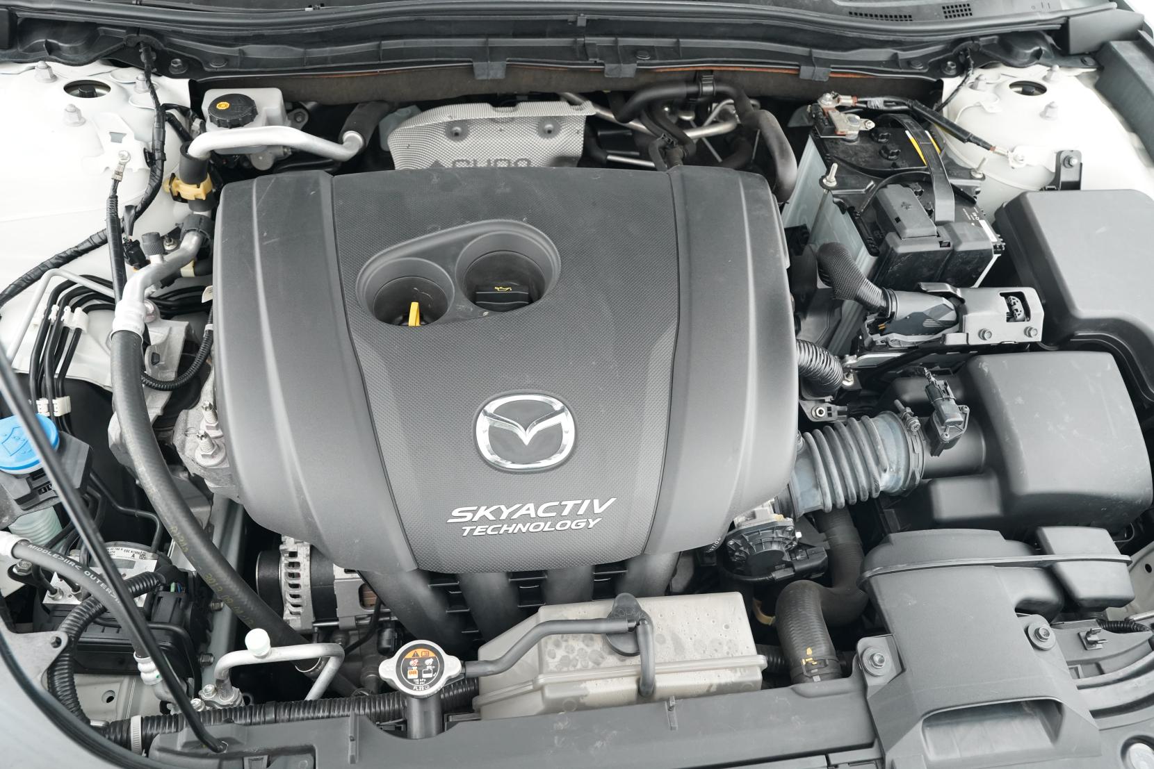 Mazda Axela SPORT 20S TOURING