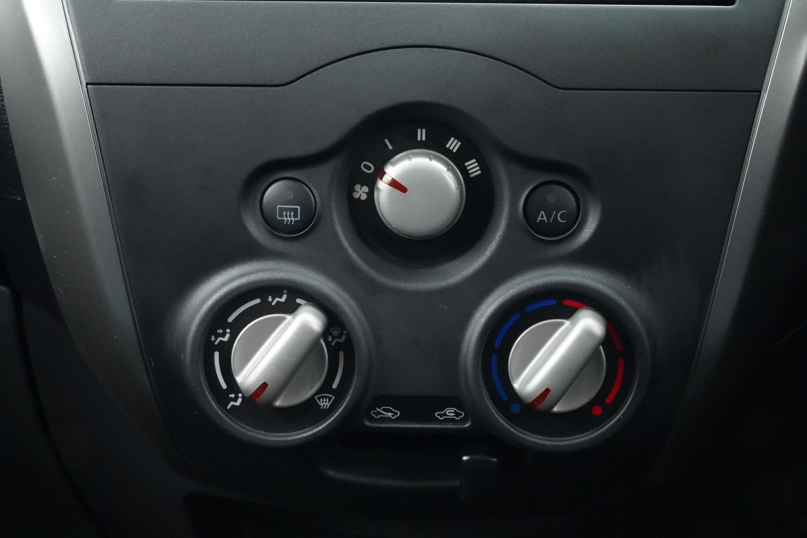 Nissan Note (2004–present) 1.2 X Emergency Brake 