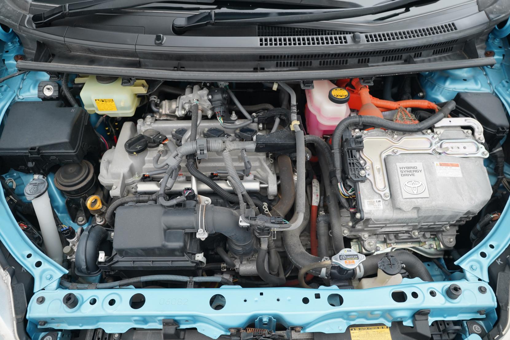 Toyota Aqua 1.5 Hybrid G