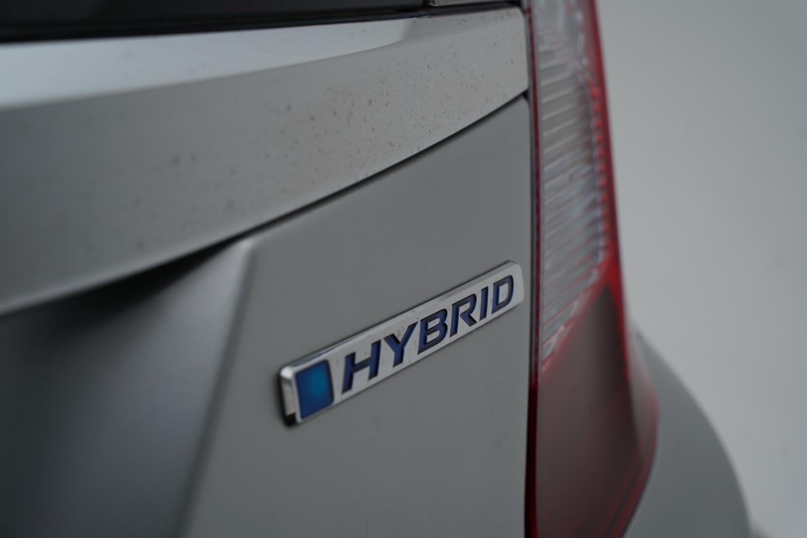 Honda Fit 1.5 Hybrid L PACKAGE
