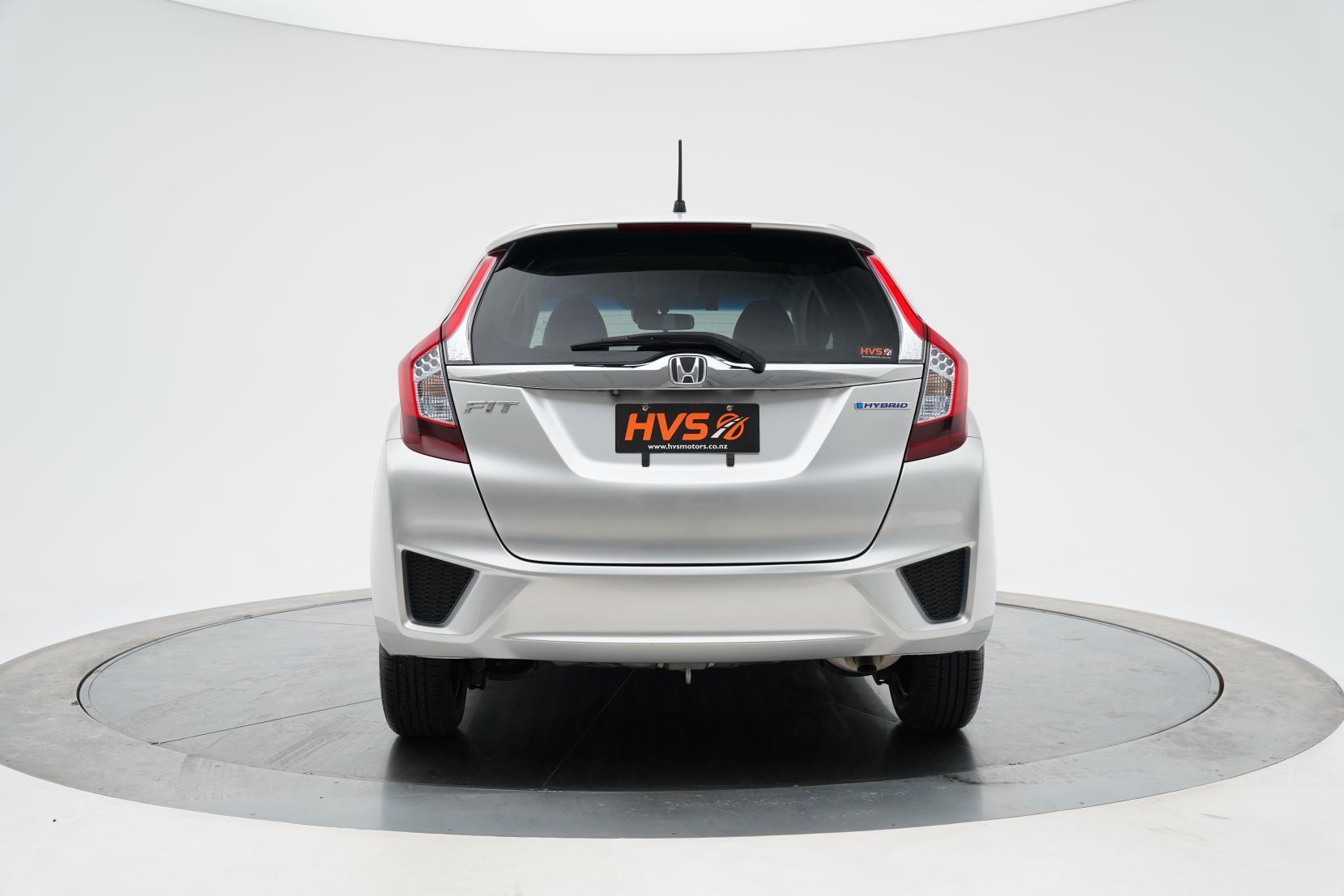 Honda Fit 1.5 Hybrid L PACKAGE