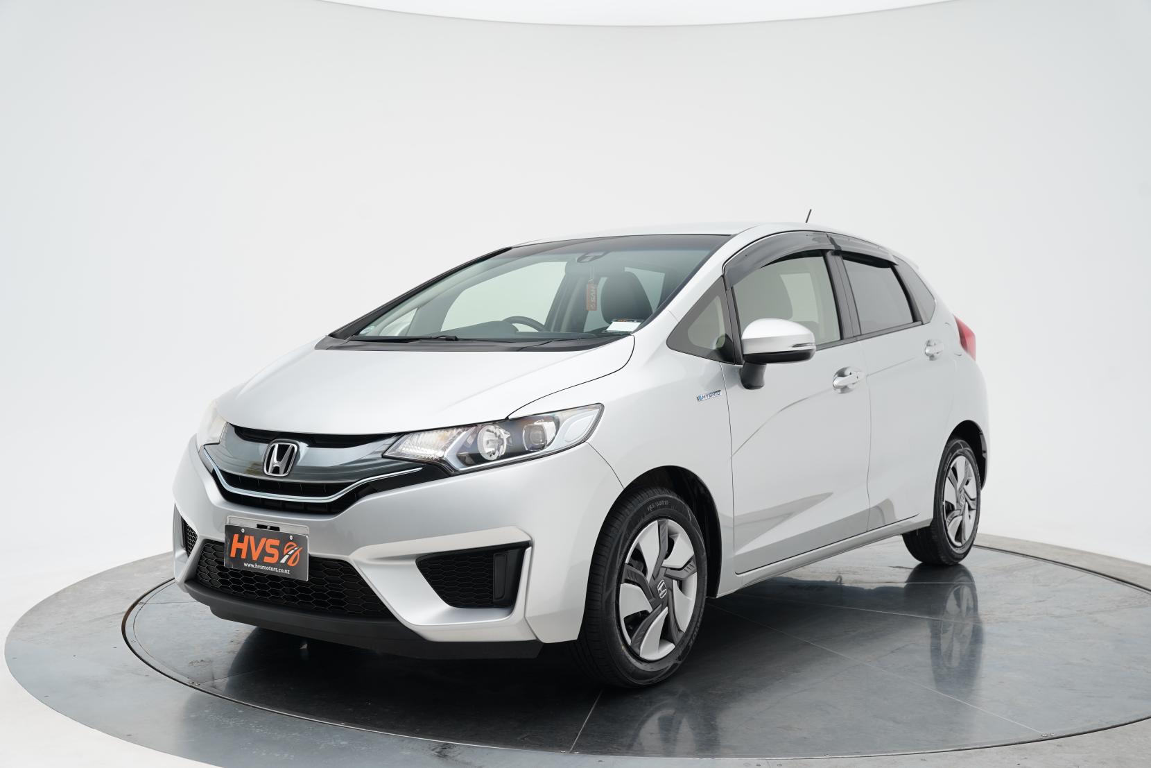 Honda Fit 1.5 Hybrid L PACKAGE