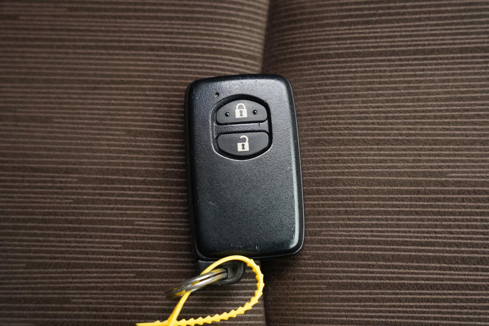 Toyota Prius 1.8 G Hybrid