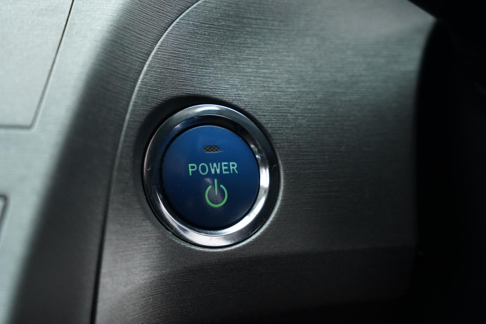 Toyota Prius 1.8 G Hybrid