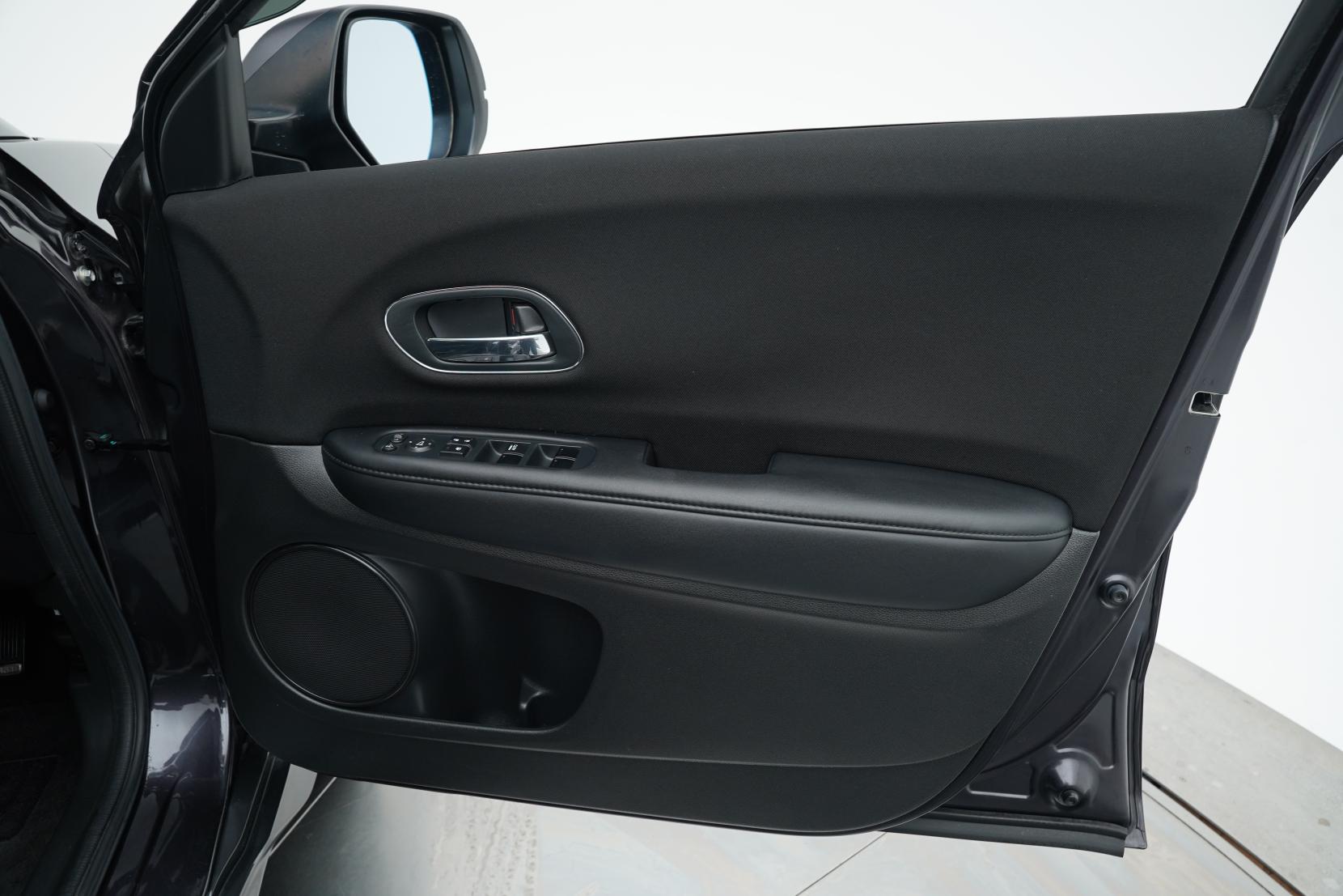 Honda Vezel 1.5 HYBRID HYBRID X