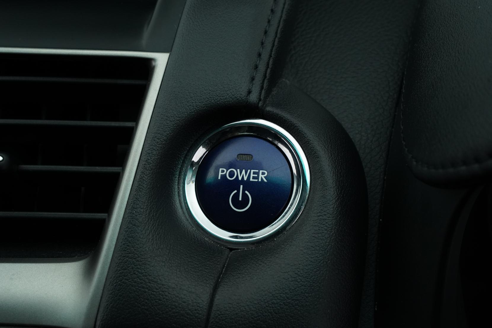 Lexus HS 250h 2.4 HYBRID Hybrid