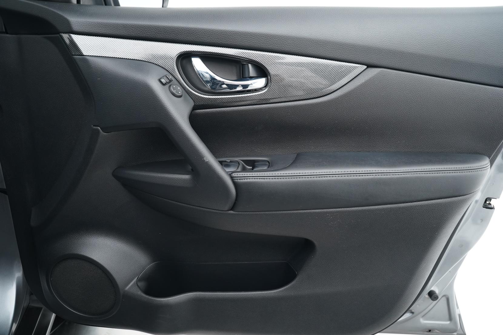 Nissan X-TRAIL 2.0 20X 2WD 5 Seater