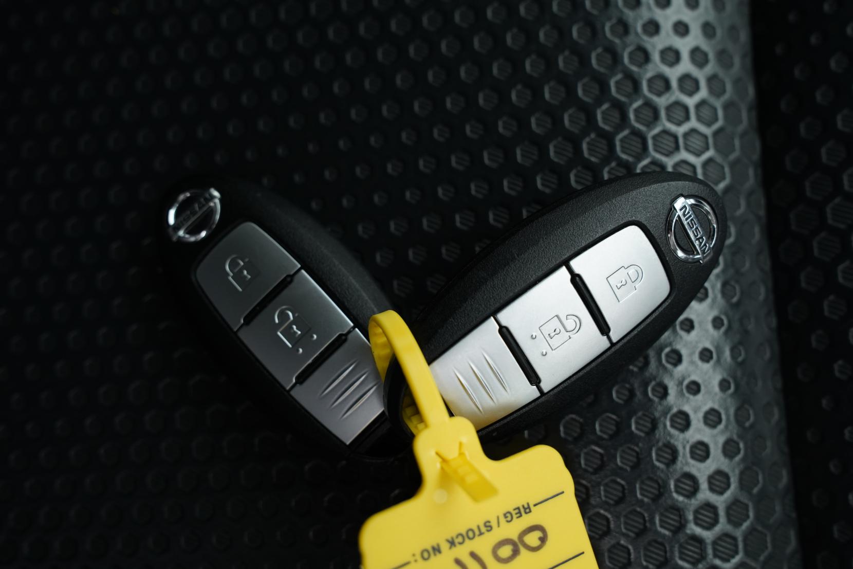 Nissan X-TRAIL 2.0 20X 2WD 5 Seater