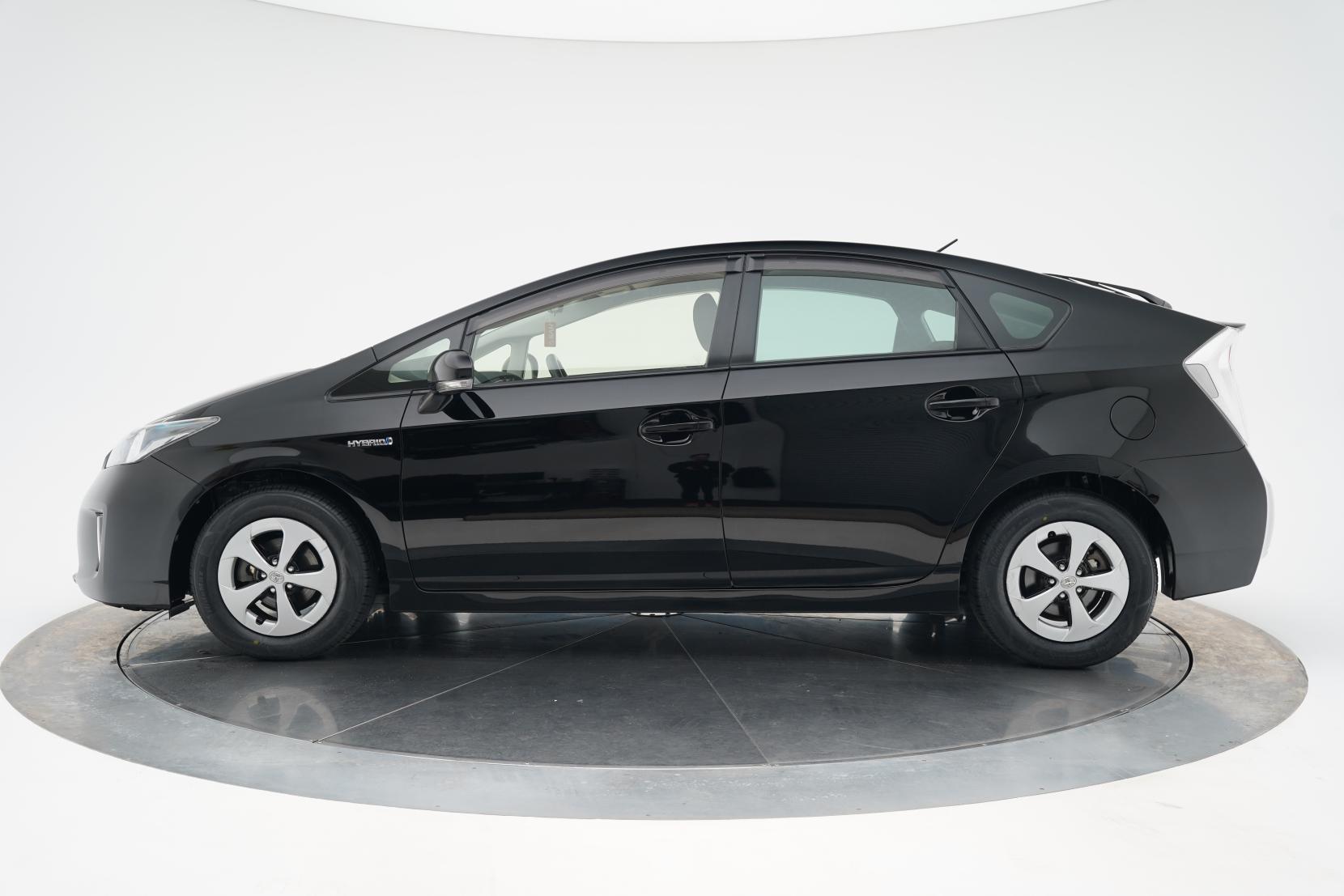 Toyota Prius Hybrid S