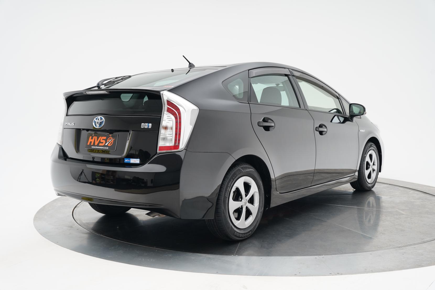 Toyota Prius Hybrid S