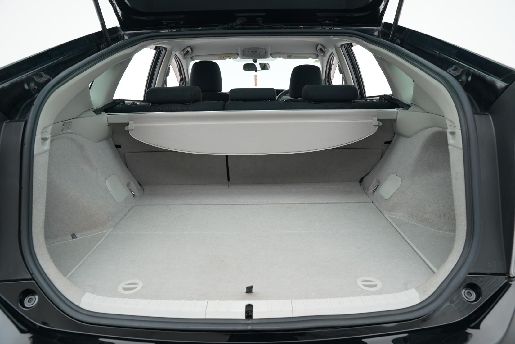 Toyota Prius Hybrid S