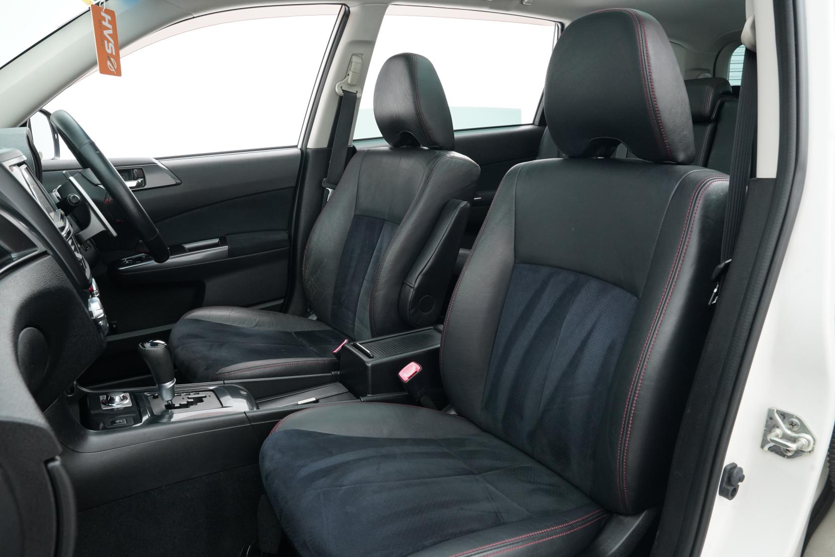 Subaru Exiga 2.0 GT 2.5i SPEC B EYESIGHT 4WD