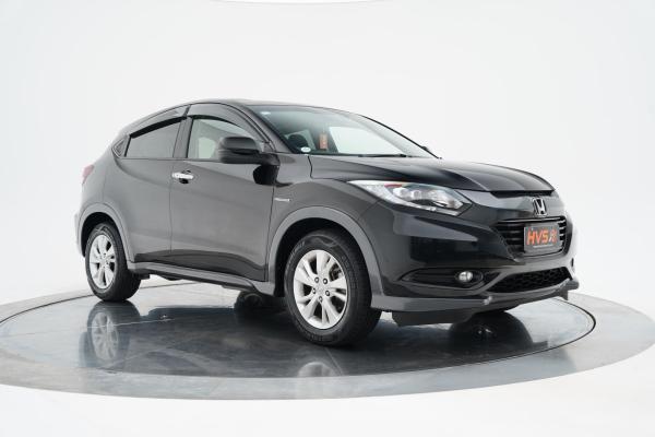Honda Vezel HYBRID X