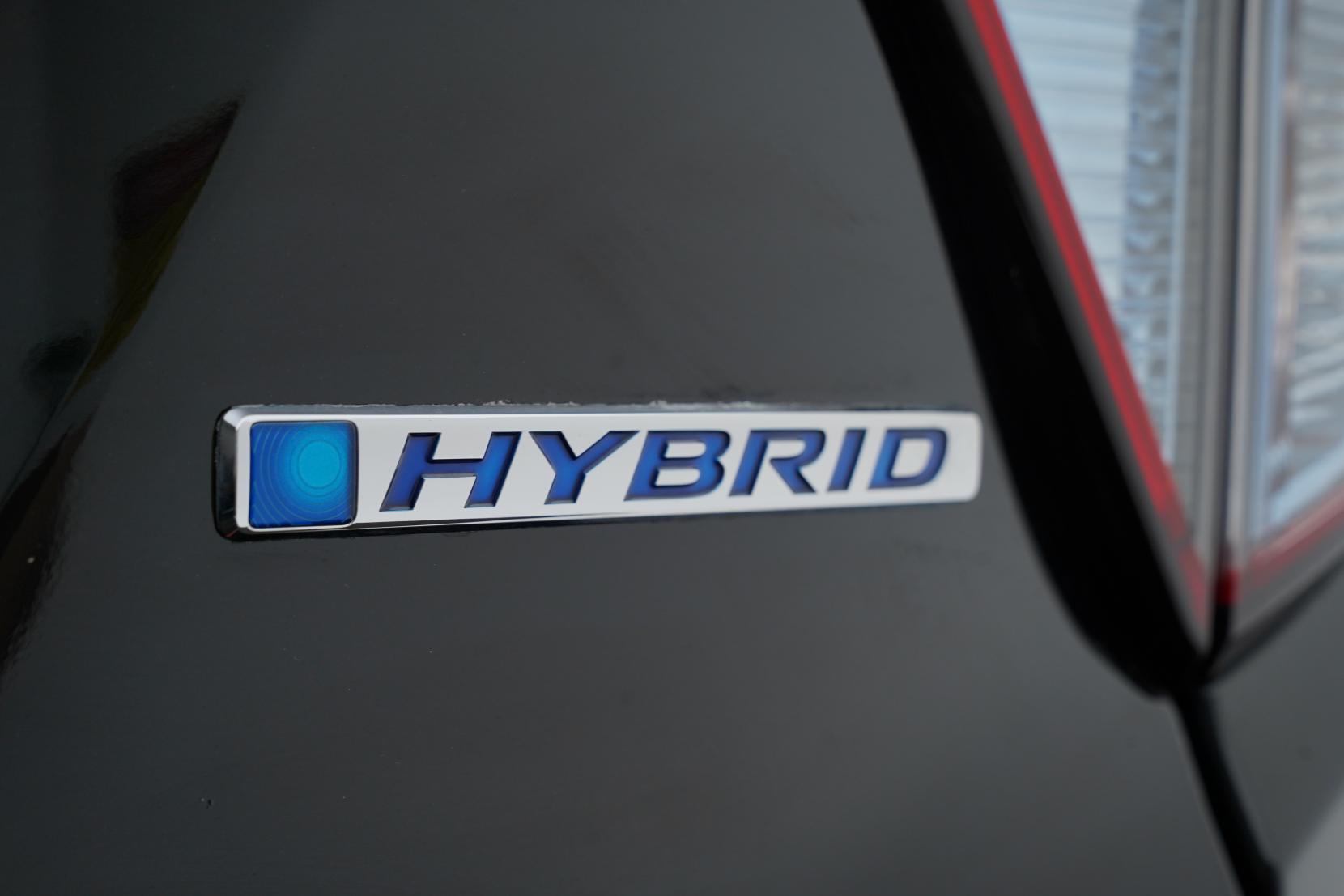 Honda Vezel HYBRID X
